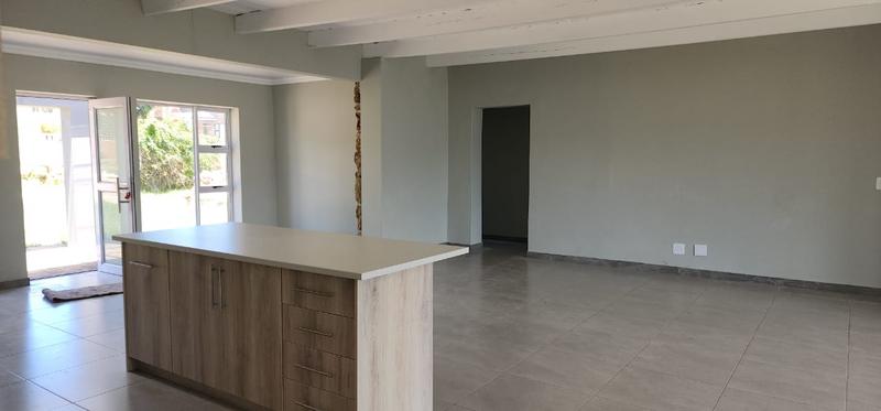 3 Bedroom Property for Sale in Albertinia Western Cape